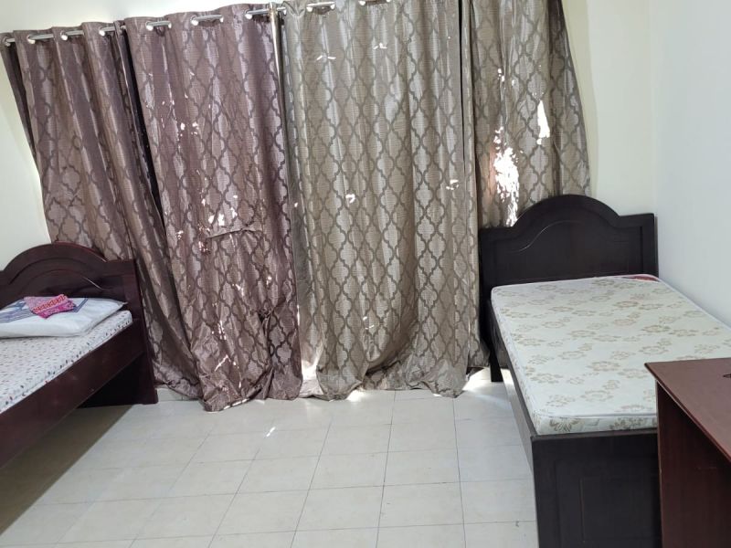 Bed Spaces Available For Mainly Indian Females In Building 17 Discovery Gardens AED 1100 Per Month